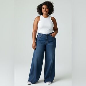 DAZE Hug High Rise Straight Leg Jeans Size 32 Raw Seam Detail